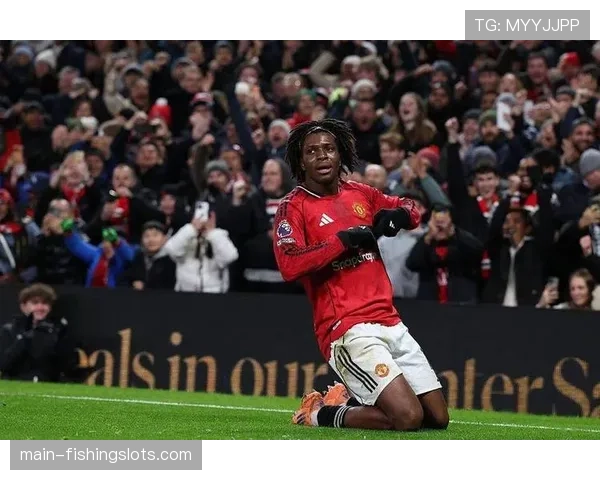 卡里克改造曼联：弃三中卫回归4231，简化战术强调防守紧凑与快速反击